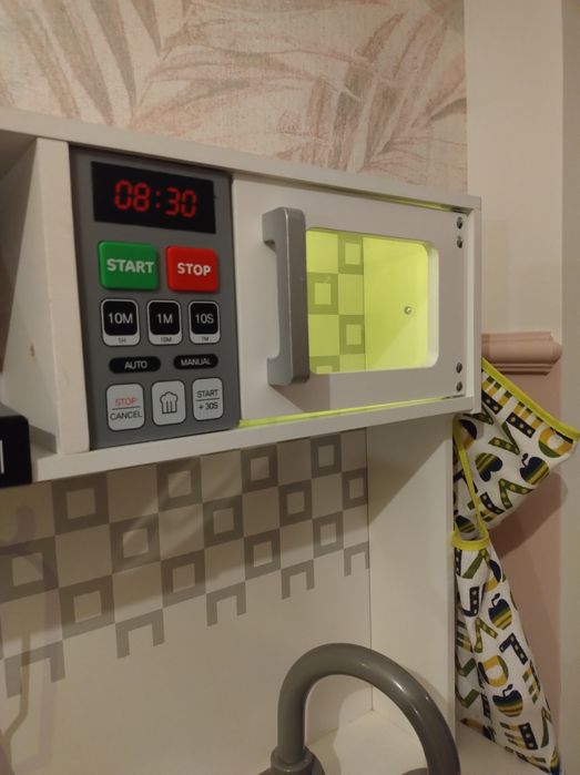 Kuchnia drewniana dziecięca plus akcesoria