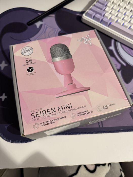 Мікрофон Razer Seiren Mini Quartz Pink, новий