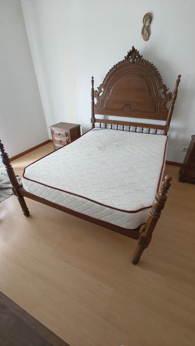 Mobília de quarto completo de casal em madeira maciça rústico