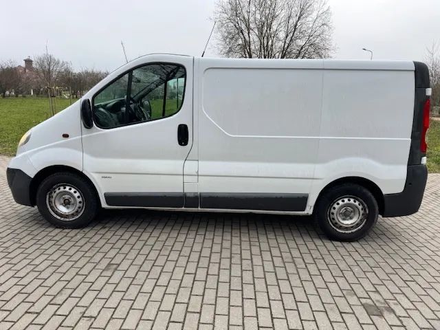 Opel Vivaro  Stan Bardzo Dobry.Model 2013.Tylko 156 tys km !Faktura.Klima,