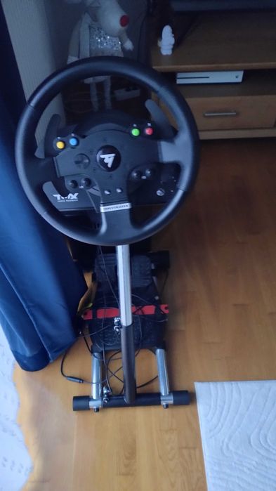 Kierownica thrumaster tmx + stojak
