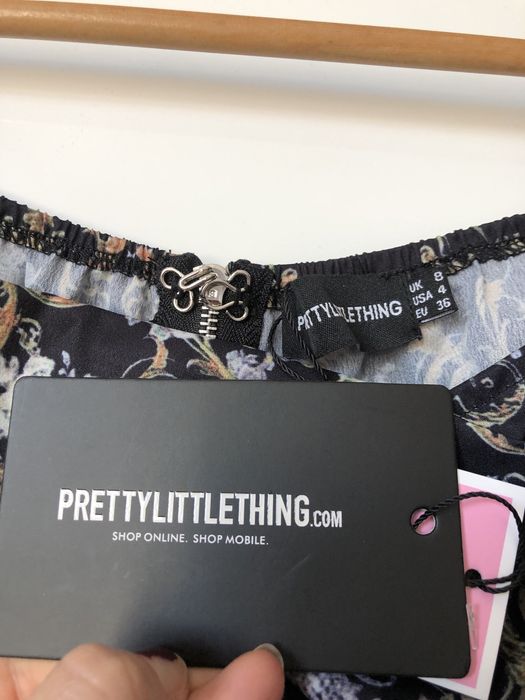 Nowy, gorsetowy crop top PrettyLittleThing