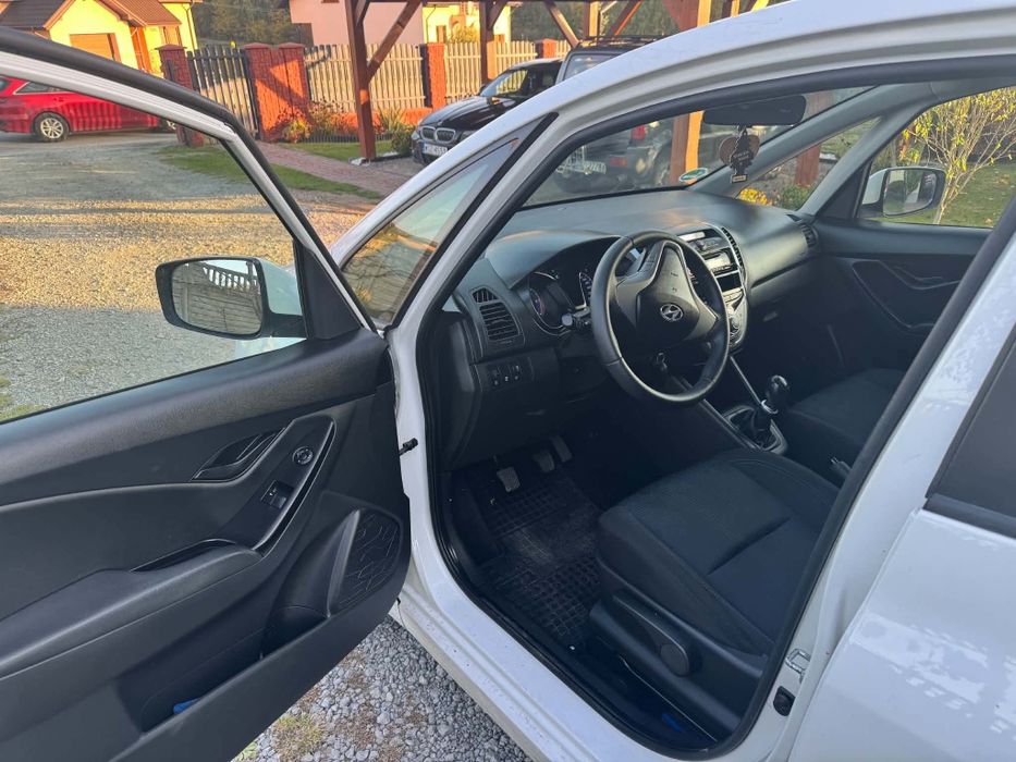 Hyundai ix20  pilne!!!