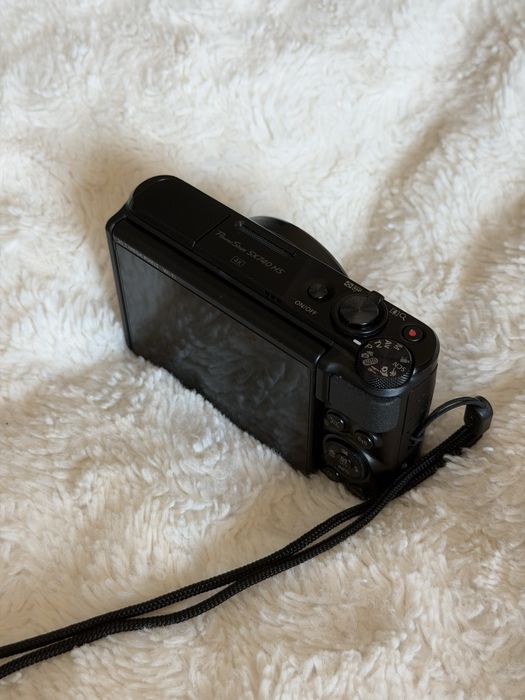 Canon PowerShot SX740 HS