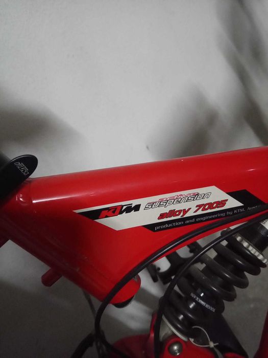 Bicicleta KTM como nova