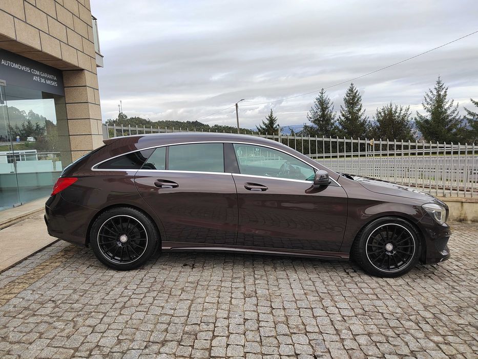 Mercedes-Benz CLA 200 AMG (Manual)