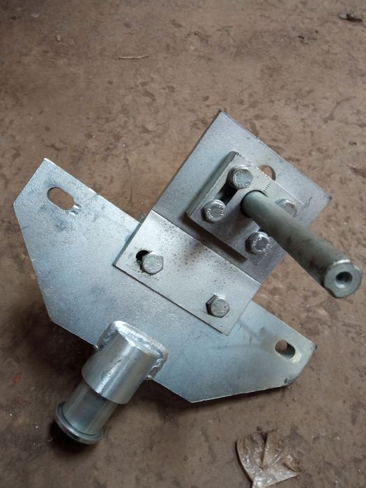 Кузовные адапторы захваты на стапель для рихтовки на Mercedes и BMW