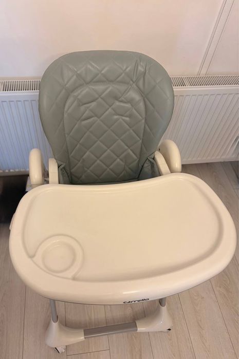 Годувальний стілець Carrello Toffee