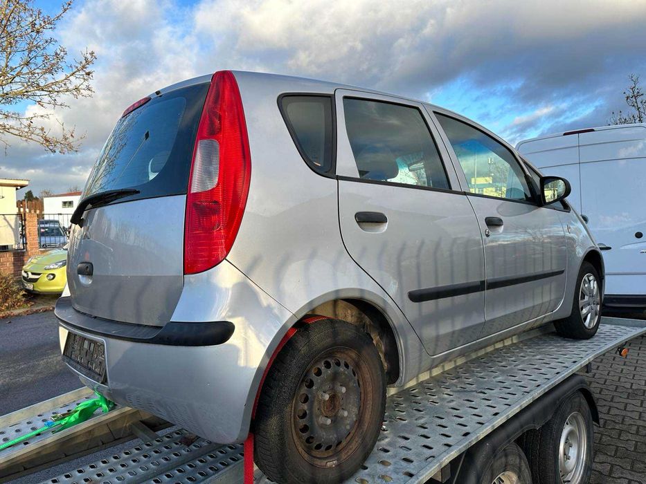 Mitsubishi Colt Кольт Двери Капот Бампер АКПП Крило Фара Ляда