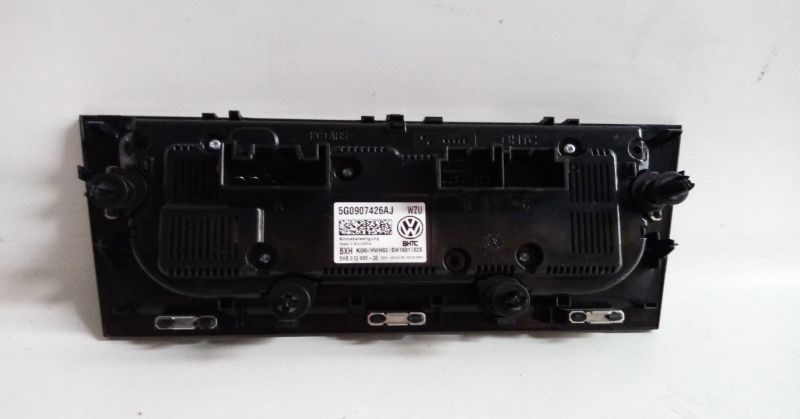 Botão / interruptor do AC VOLKSWAGEN Golf VII (5G1, BQ1, BE1, BE2)