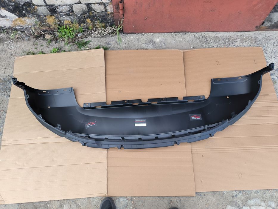 Бампер передній верх низ  jeep Cherokee 19-  68287975AB