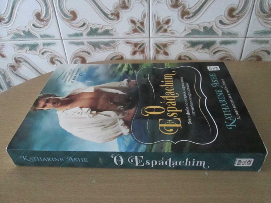 O Espadachim de Katherine Ashe (Oferta portes)