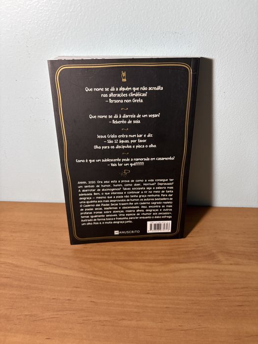 O sagrado caderno das piadas