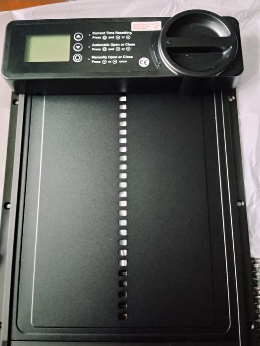 Automatyczne drzwiczki do kurnika