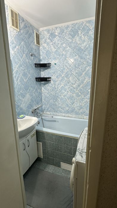 Оренда квартири 3 к Малікова