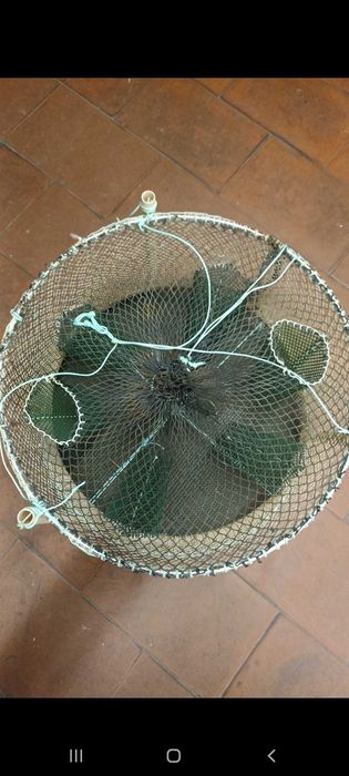Armadilha para camarões e navalheiras