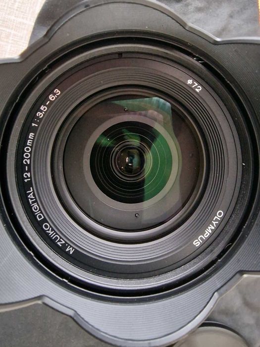 M.Zuiko Digital ED 12-200mm F3.5-6.3