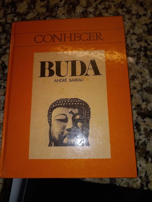 Vendo livro do buda