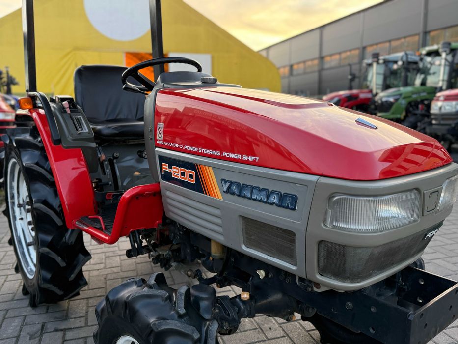 японський трактор/ міні трактор YANMAR F200 + фреза