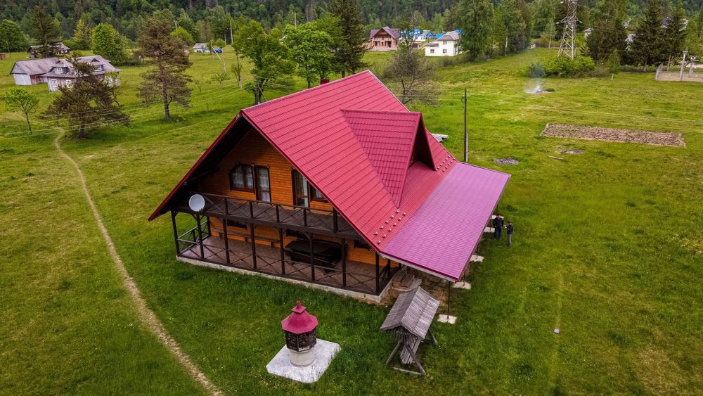 Будинок-шале в гірському с.Космач.Продаж-обмін..