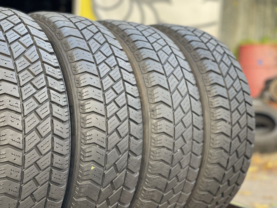 Шини Зимові 4шт 195/70 R15c Fulda Conveo Trac