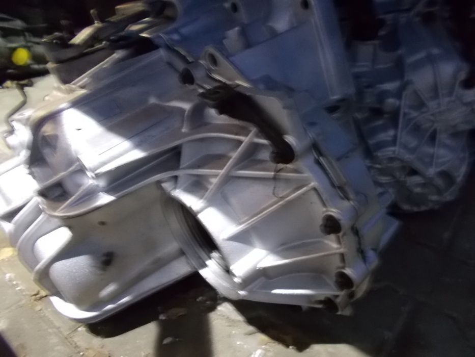 Skrzynia biegów Trafic Vivaro Primastar PK6 PF6 1.9 DCI