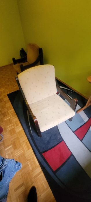 Fotele drewniane retro