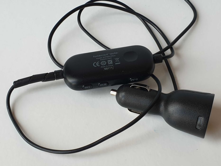 FM трансмітер Belkin  F8Z439EA  Jack 3.5мм тюнер автомобільний прикурювач