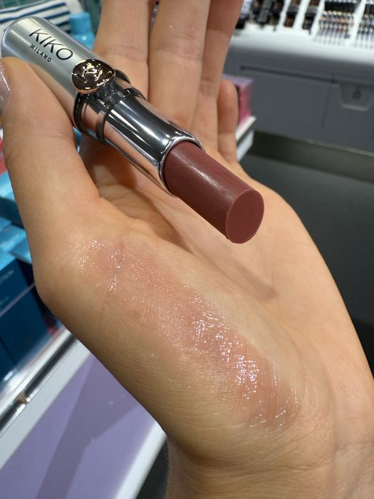 Бальзам kiko milano coloured balm 02 03 04 06 08 09