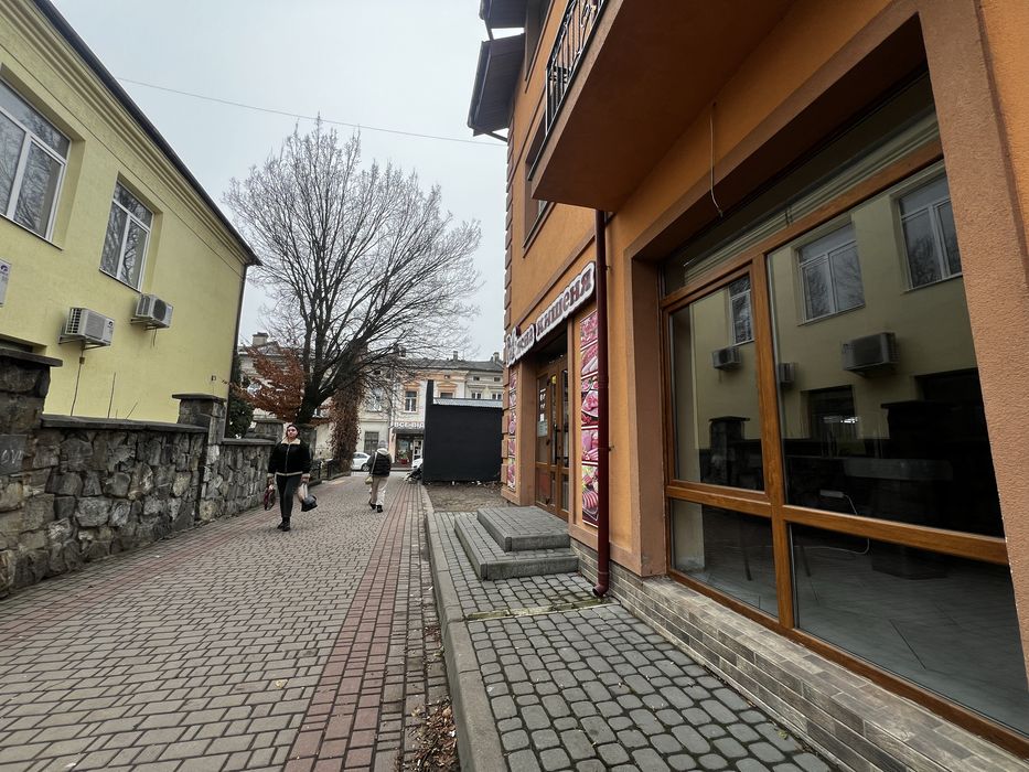 Здам приміщення вул. Хмельницького.