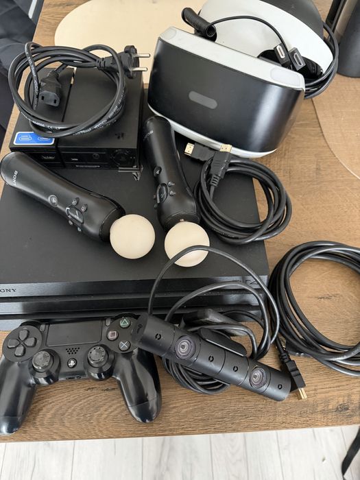 PS 4 Sony Playstation 4 komplet. Super stan