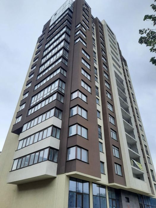 3к квартира в Центрі міста!  НОВОБУДОВА, оформлення сплачує власник!