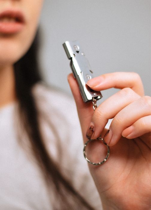 Металевий свисток