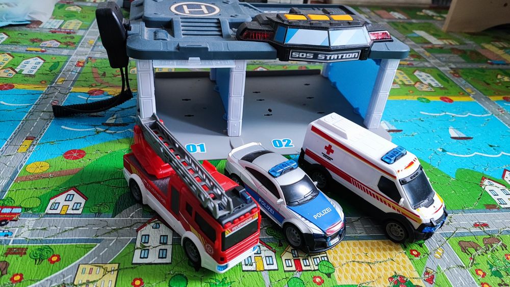 Ігровий набір з машинами 01,02,03