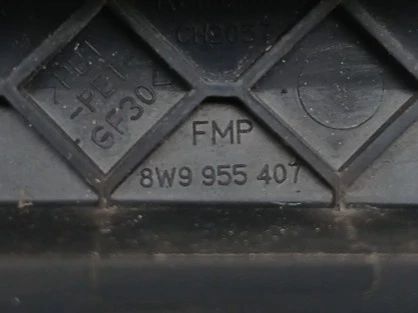 Haste / braço de escova limpa vidros trás AUDI A4 Avant (8W5, 8WD, B9)