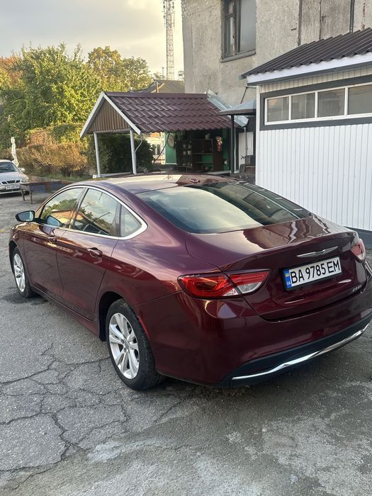 Продам Chrysler 200c 2.4