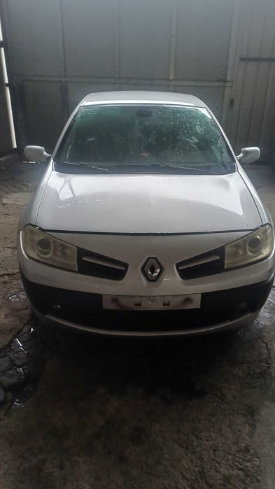 megane 2 2008 para peças.