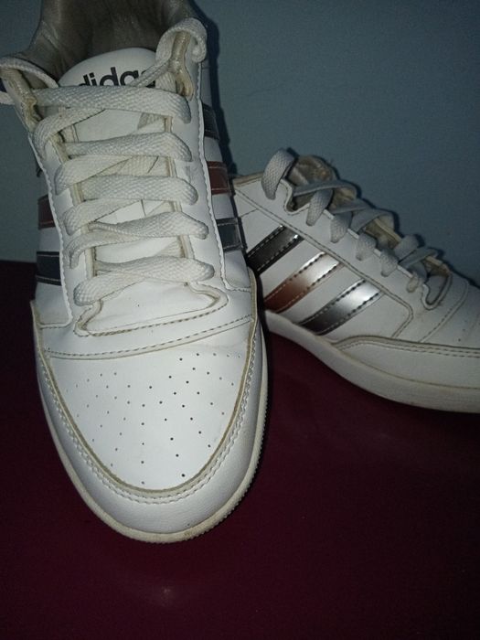 Кросовки Adidas  кожаные