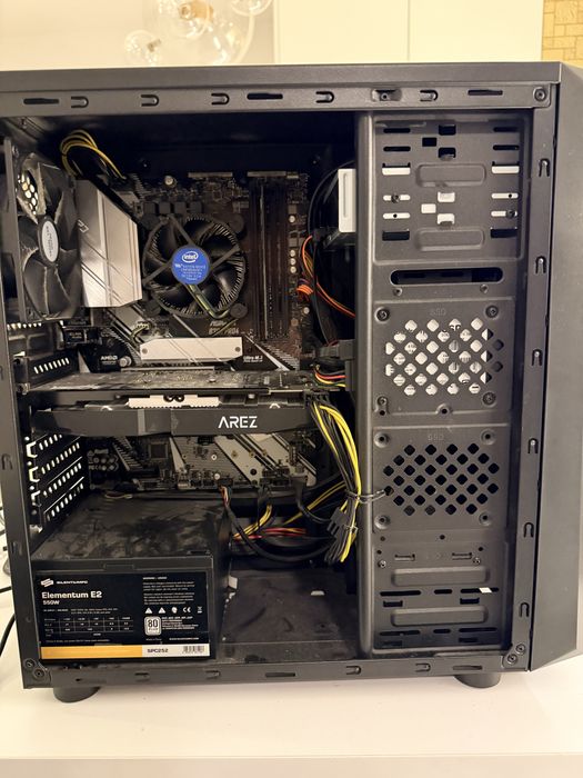 Komputer gamingowy i3-9100f radeon RX 580  series 8Gb