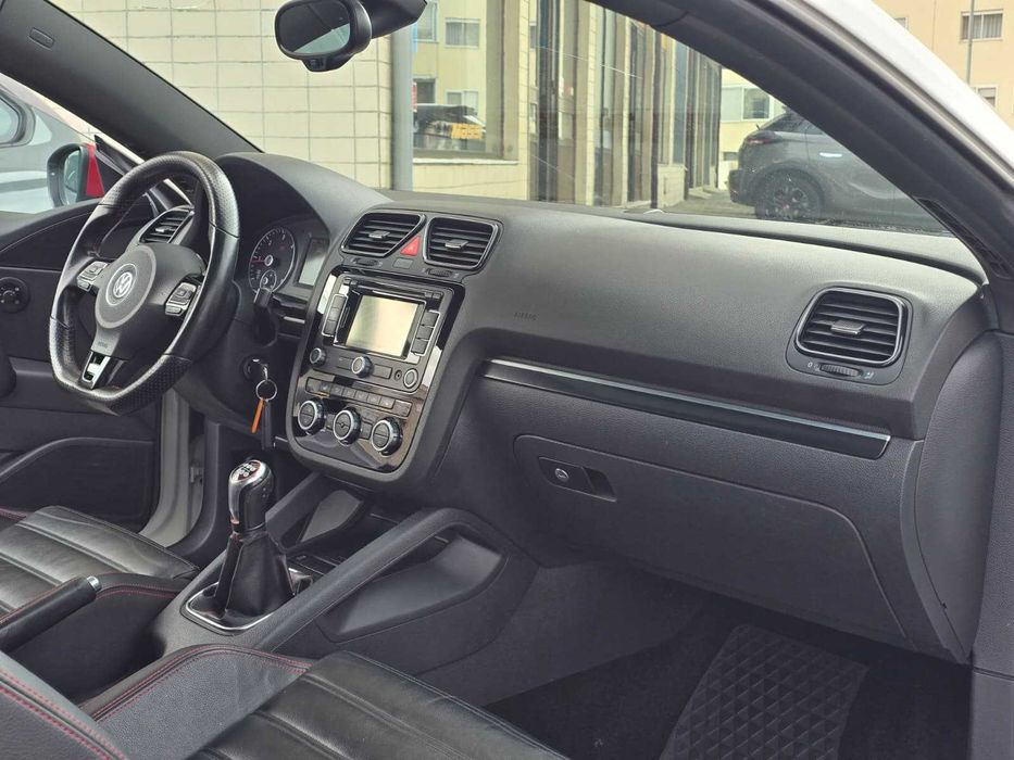 VOLKSWAGEN SCIROCCO GTS 2.0TDI 140CV (LOOK R) FULL EXTRAS