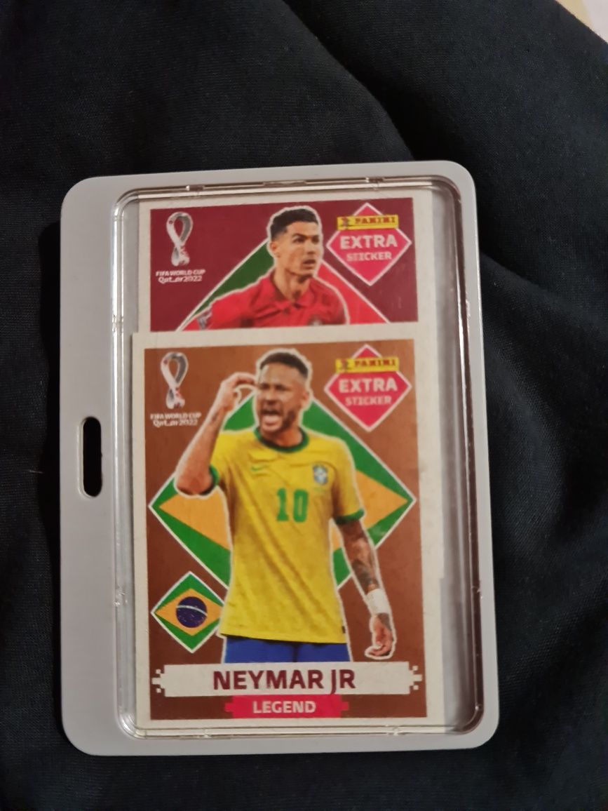 Neymar legend dourado + ronaldo legend Almeirim • OLX Portugal