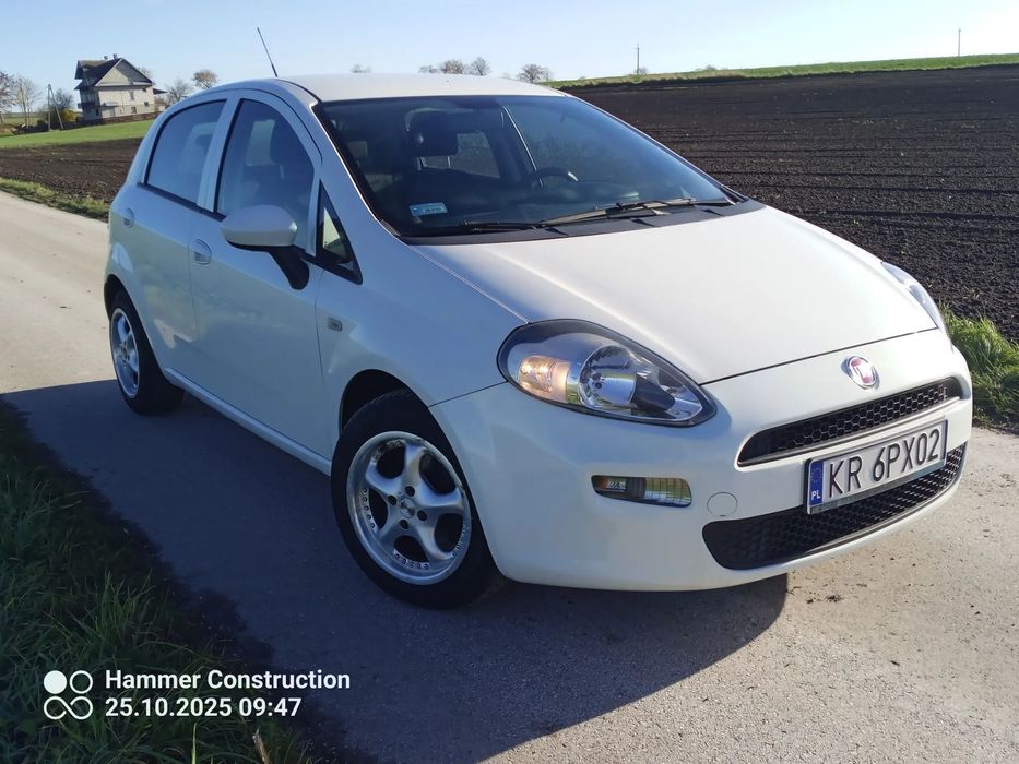 Fiat Punto Evo Sprzedam ładnego Fiata Punto 1.4 b+g 2015r