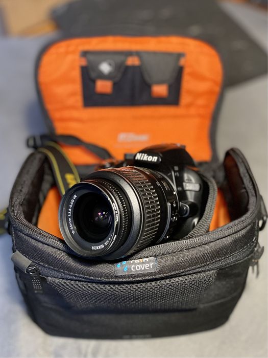 Стан 9/10, nikon D3100 + сумка + зарядне устройство + коробка оригінал