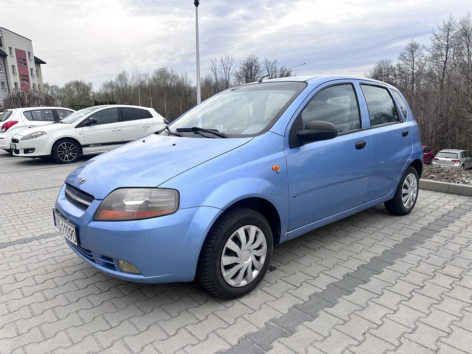 Kalos, sprawny, nowe opony