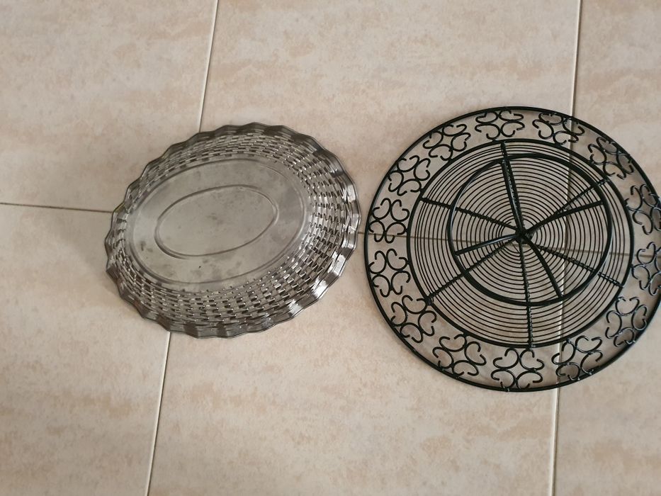 Jarras em vidro e mais480396502138900483