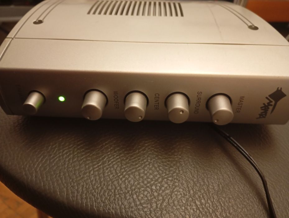 Manta panel sterowania z pokrętlami model MM1500 działa