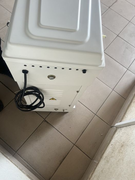 Тістоміс Промисловий Двох Швидкісний Обʼєм 21 Літра