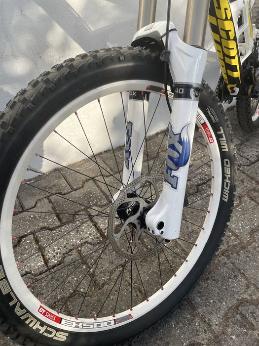 Scott gambler dh10 downhill