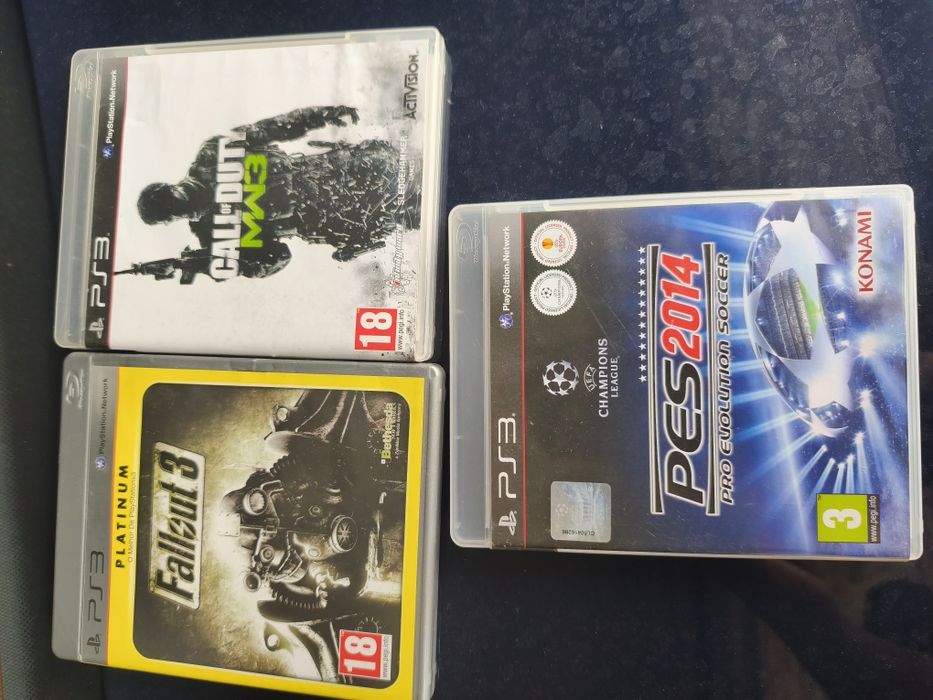Jogos PS3 - PES2014/ Fallout3/ Call of Duty