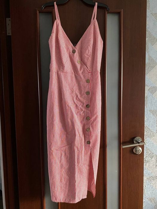 Продам сарафан. Платье boohoo